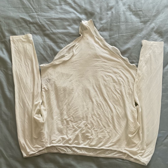 Plus size off shoulder solid bodysuit - Picture 3 of 4